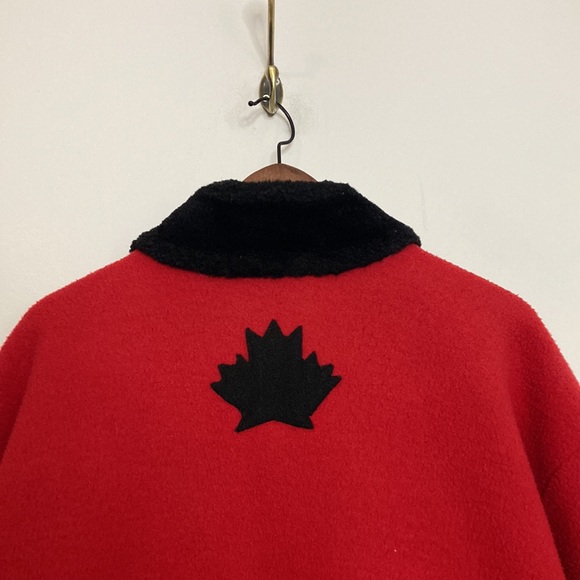 Fleece Jacket Womens Medium Large Red Black Maple Leaf Faux Fur Artisan Made - Picture 4 of 14